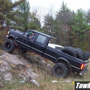 94 F350 on 41" Michelins