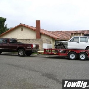 Truck w/jeep