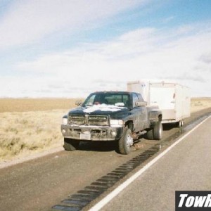 the_black_Dodge_on_I80