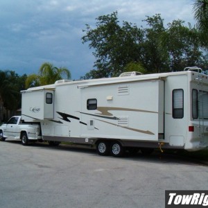 35ft Carriage Fifth Wheel