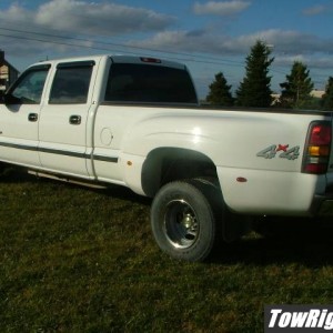 2003 sylverado crew 4x4 diesel.